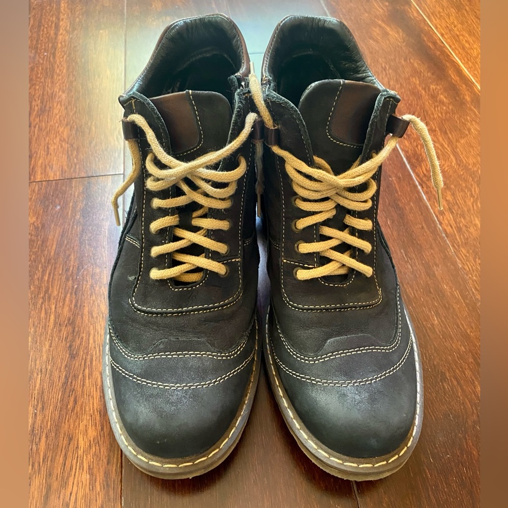 🤎 V-Italia Ankle Boots 🤎 size 9